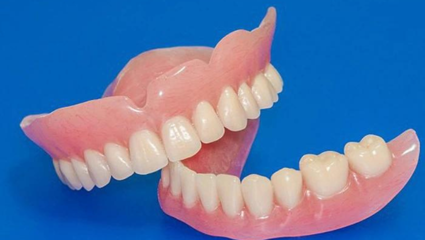 Hàm tháo lắp là gì và 5 ưu điểm nổi bật cần biết