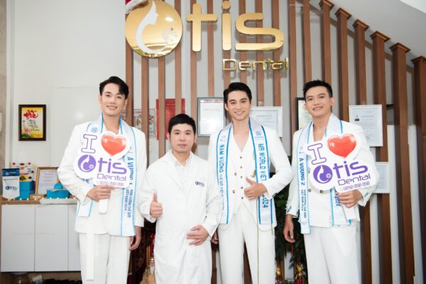 Bác Sĩ Nguyễn Hữu Nam Cùng Top 3 Mr World Vn 2024