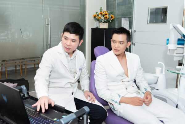 Bác Sĩ Nguyễn Hữu Nam Thăm Khám Cùng Top 3 Mr World Vn 2024