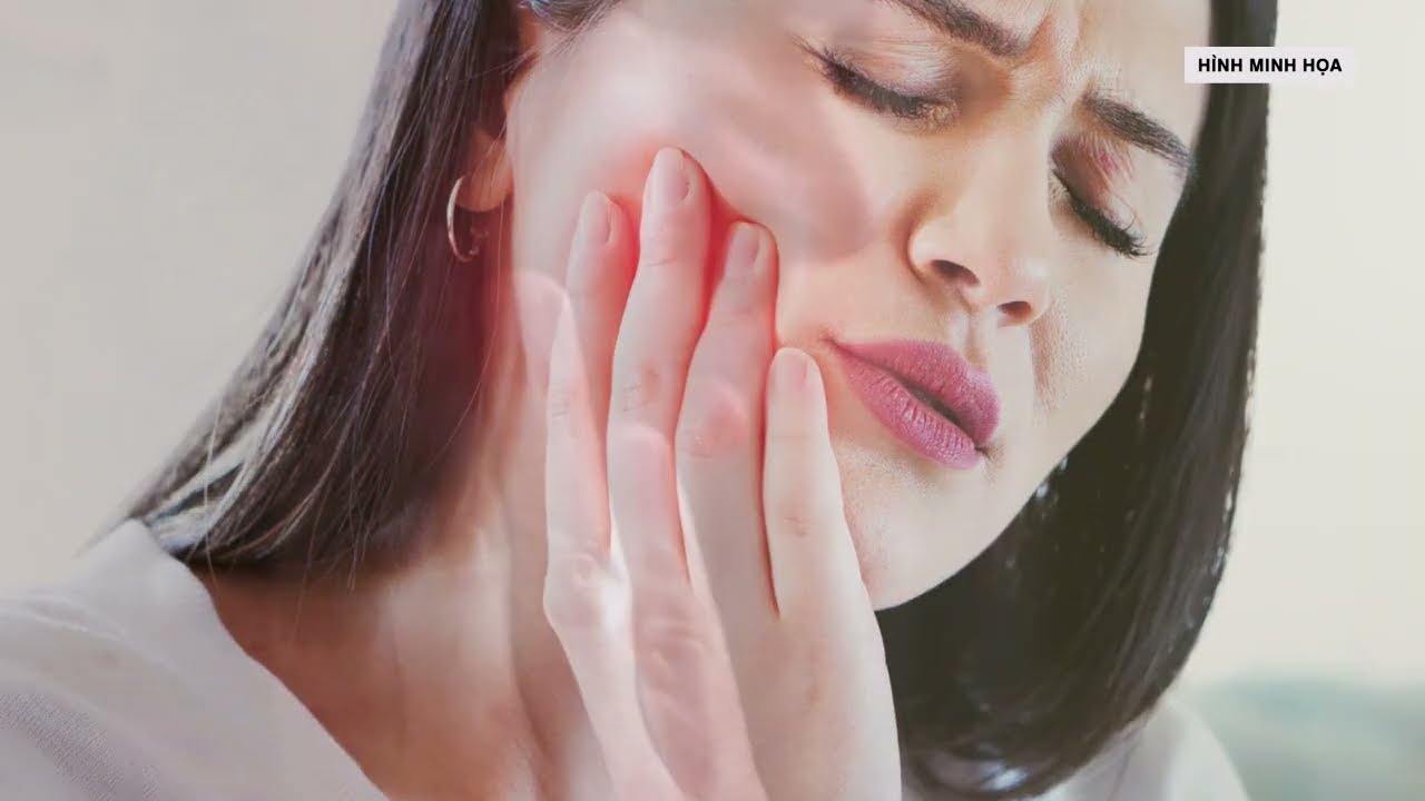 Răng nhạy cảm là gì: Nguyên nhân và 5 cách khắc phục