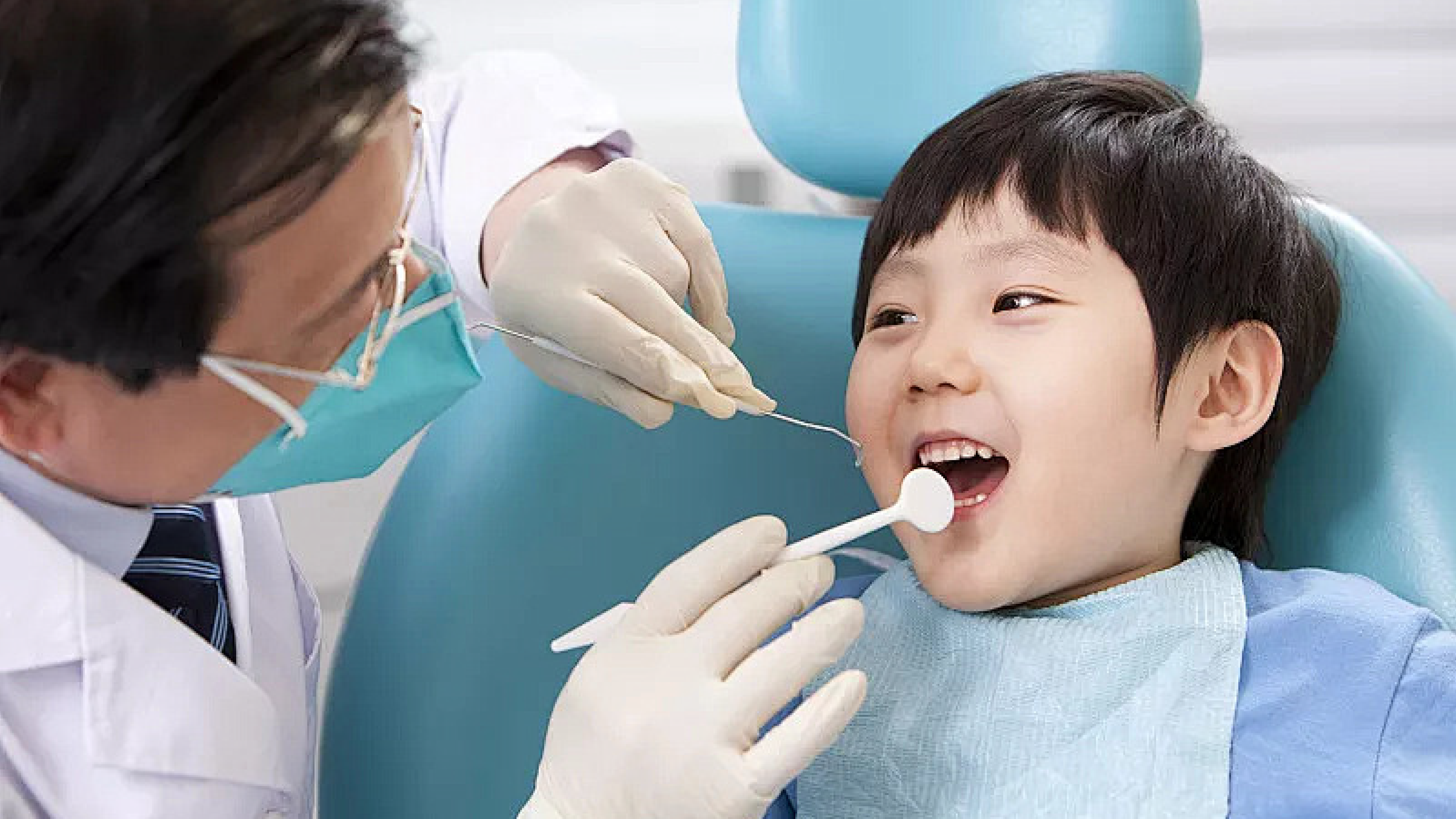 Trám răng cho trẻ em và 5 điều cha mẹ cần biết