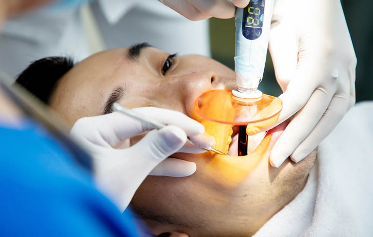 Đau Răng Số 7: Nguyên Nhân, Cách Giảm Đau Điều Trị Hiệu Quả