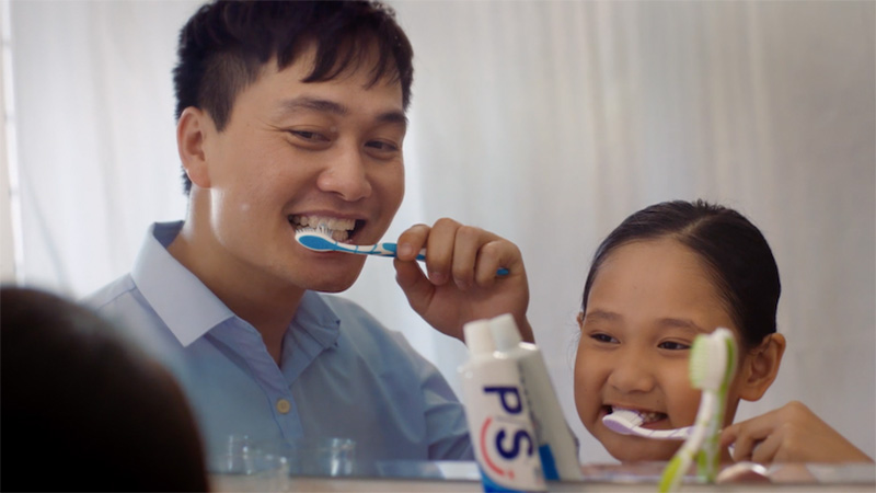 Ăn kem đánh răng có sao không? Tác hại và những điều cần biết