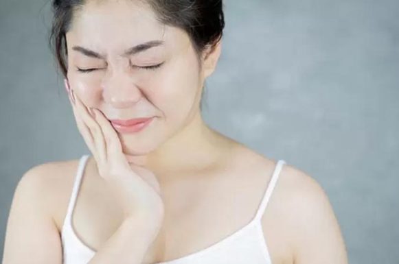 Viêm Lợi Phì Đại - Khi Nụ Cười Bị Che Khuất Bởi Nướu Sưng