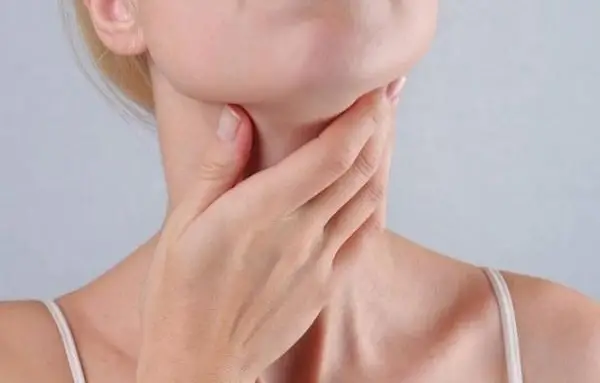 HIV có lây qua nước bọt không - Giải mã nỗi lo thầm kín và sự thật khoa học Hiv Có Lây Qua Nước Bọt Không - Giải Mã Nỗi Lo Thầm Kín Và Sự Thật Khoa Học